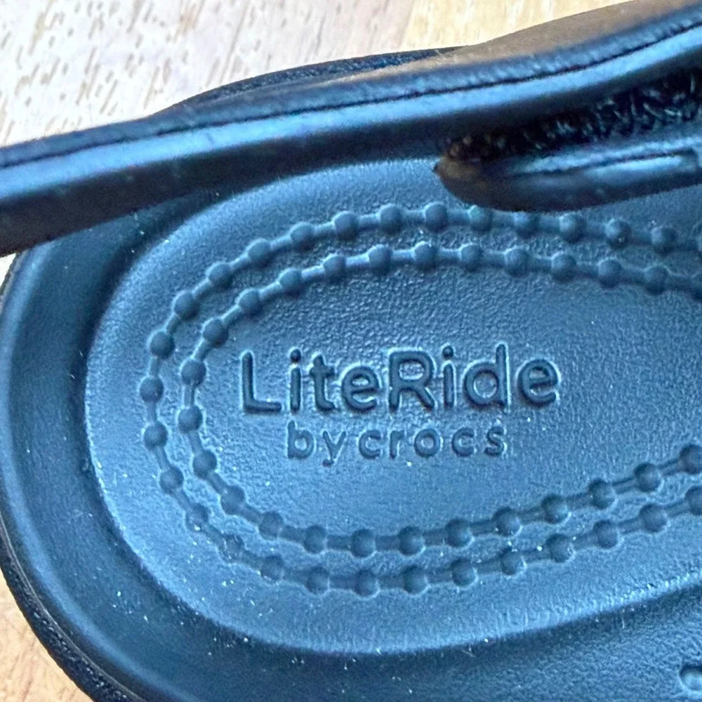 Crocs Brooklyn Low Wedge Sandals Black Platform LiteRide 206453 Womens 6